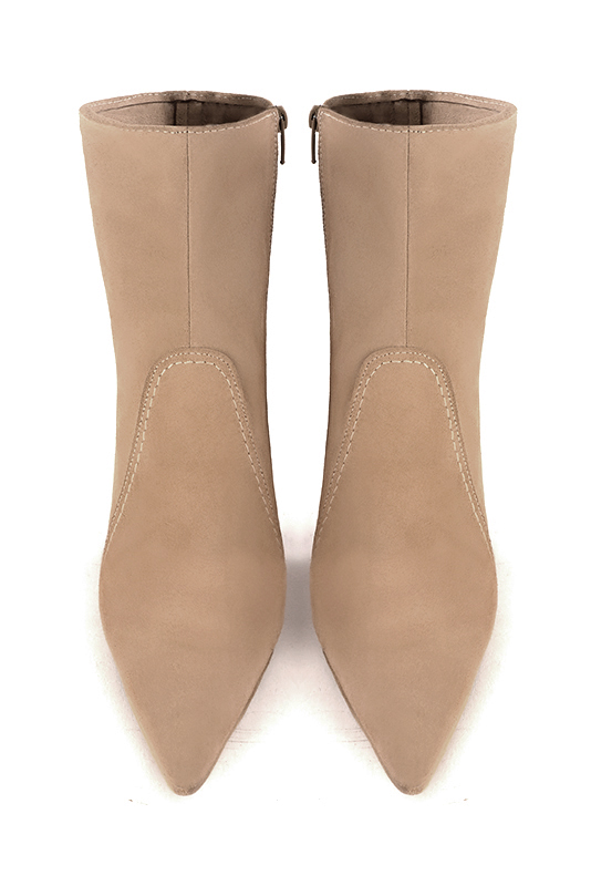 Tan beige women's ankle boots with a zip on the inside. Pointed toe. High slim heel. Top view - Florence KOOIJMAN